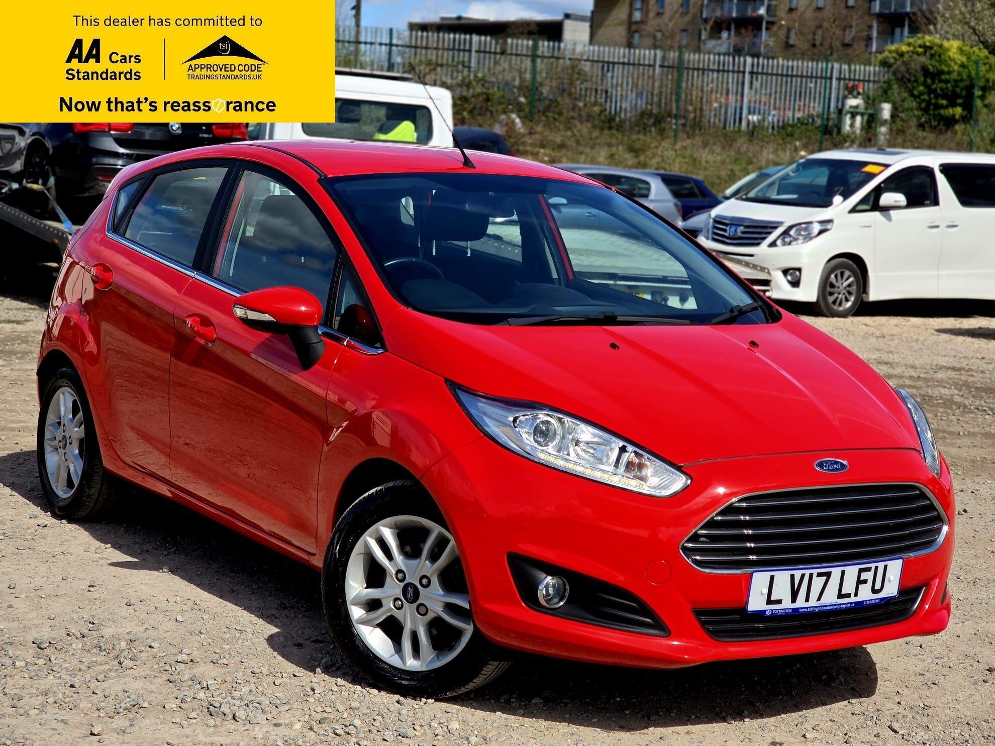 1.0T EcoBoost Zetec Hatchback 5dr Petrol Powershift Euro 6 (100 ps)